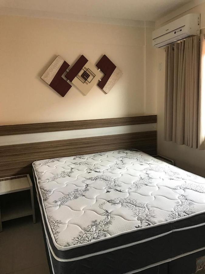 Lacqua Diroma 2 Flats Unidos Com 2 Suites E Banheiro Social Extra Калдас-Новас Экстерьер фото